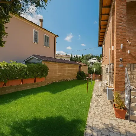 Bimba In Toscana Bettolle
